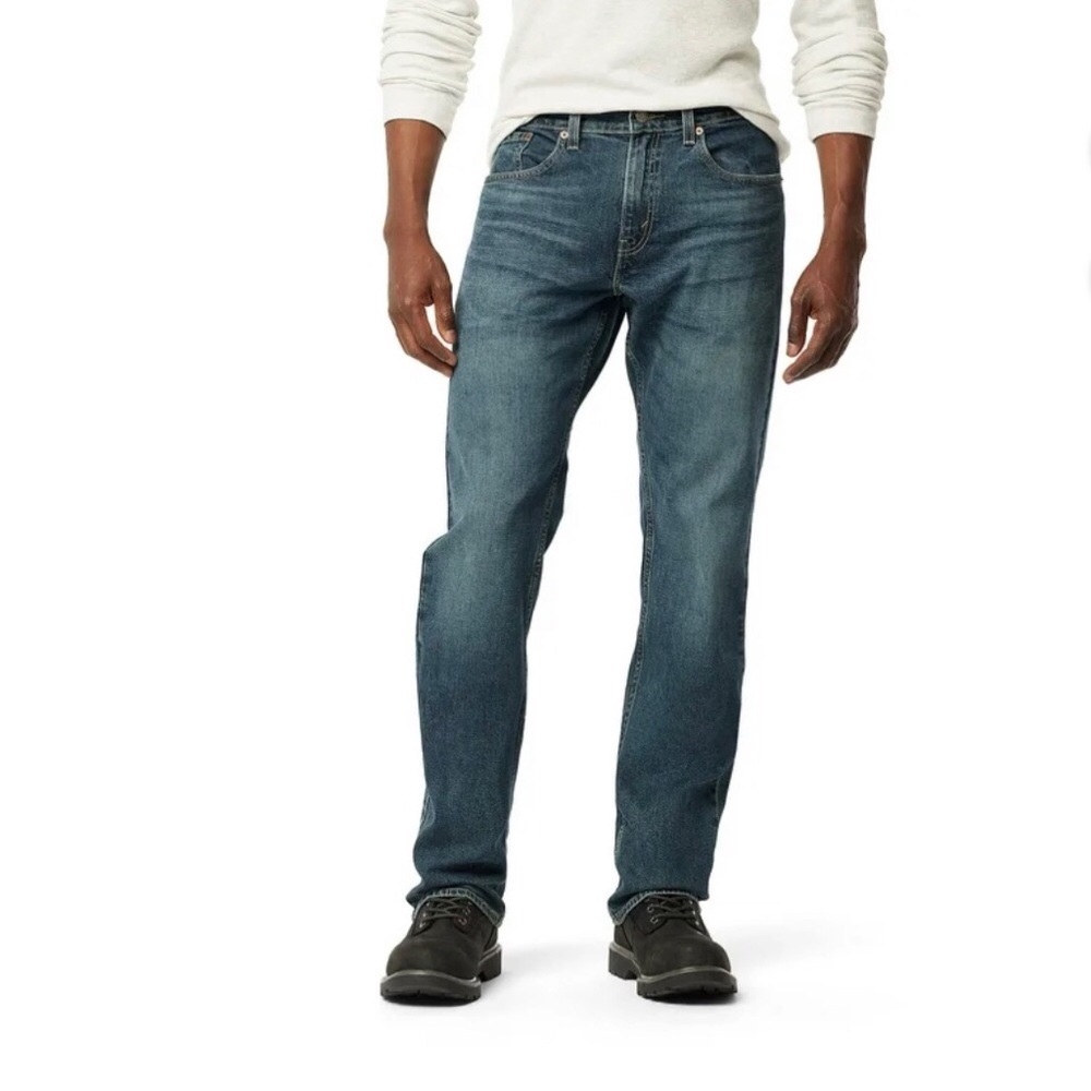 Levi’s Strauss & Co Signature Relaxed Men’s W31 L30 Jeans 100% Cotton Straight